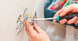 Электромонтажные работы Великий Новгород цена 474 руб Электрика под ключ